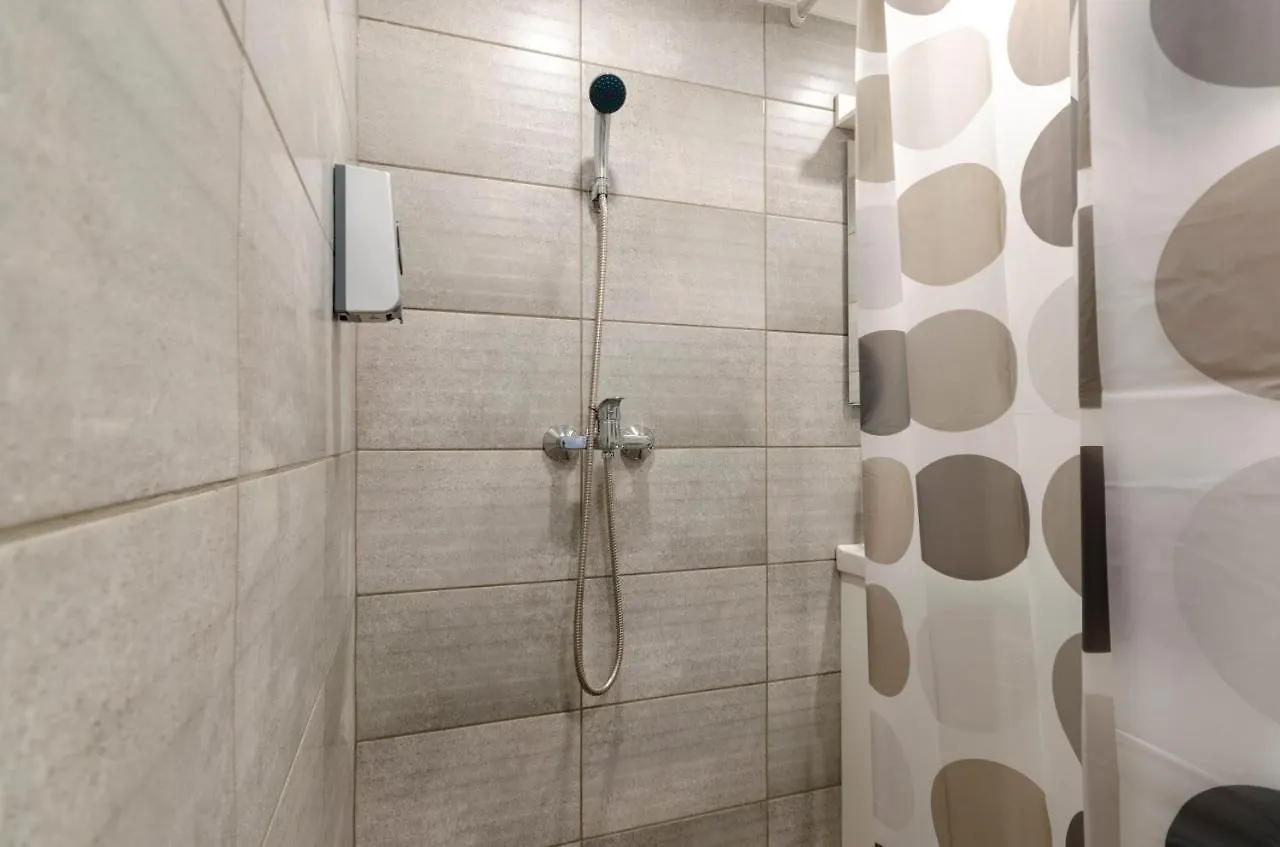 Bartok Suites 6 0*, Budapest